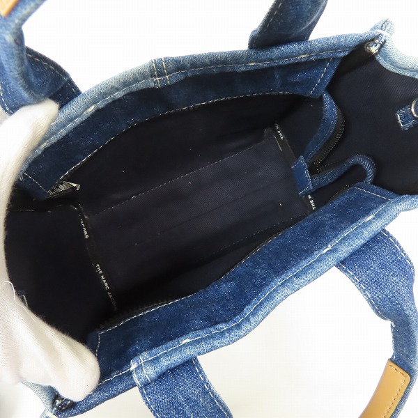 実際に弊社で買取させて頂いたMARC JACOBS/マークジェイコブス THE DENIM MINI TRAVELER TOTE/2wayハンドバッグ/トートバッグ H016M06FA21の画像 3枚目