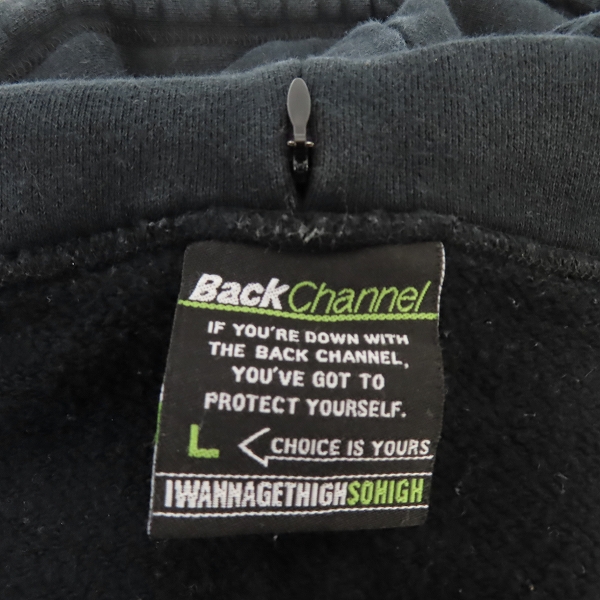 実際に弊社で買取させて頂いたBackChannel/バックチャンネル ロゴ刺繍 ジップアップ パーカー/Lの画像 2枚目