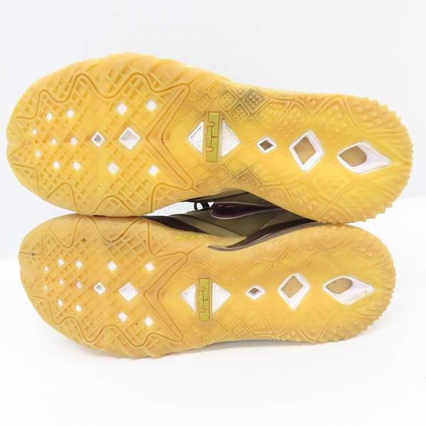 実際に弊社で買取させて頂いたNIKE×atoms/ナイキ×アトモス Lebron 18 LowViotech スニーカー CW3153-200/26の画像 2枚目