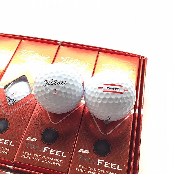 実際に弊社で買取させて頂いた【未使用/オウンネーム】Titleist/タイトリスト TRUFEEL ホワイト ゴルフボール 1ダースの画像 1枚目