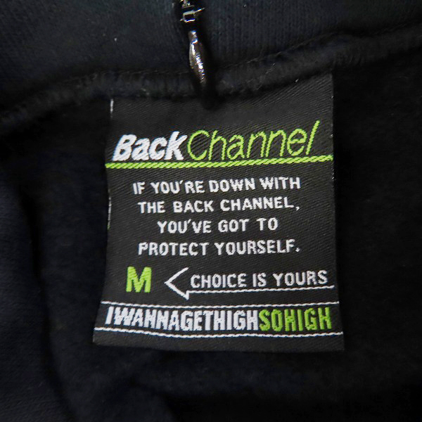 実際に弊社で買取させて頂いたBack Channel/バックチャンネル COOKIES カレッジロゴ プルオーバーパーカー/Mの画像 2枚目