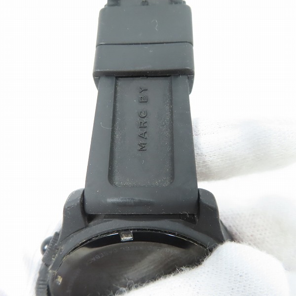 実際に弊社で買取させて頂いた(2)MARC BY MARC JACOBS/マークバイマークジェイコブス クォーツ 腕時計 MBM5528【動作未確認】の画像 5枚目