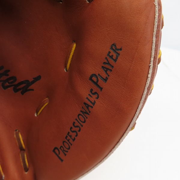 実際に弊社で買取させて頂いたHI-GOLD/ハイゴールド 限定品 Professionals PLAYER 硬式 キャッチャーミットの画像 4枚目