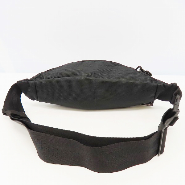 実際に弊社で買取させて頂いたBRIEFING/ブリーフィング TRIPOD トライポッド ボディバッグ ブラック BRF071219の画像 1枚目