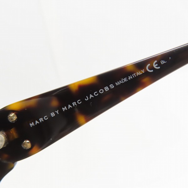 実際に弊社で買取させて頂いたMARC by MARC JACOBS/マークバイマークジェイコブス サングラス/アイウェア MMJ207/F/Sの画像 6枚目