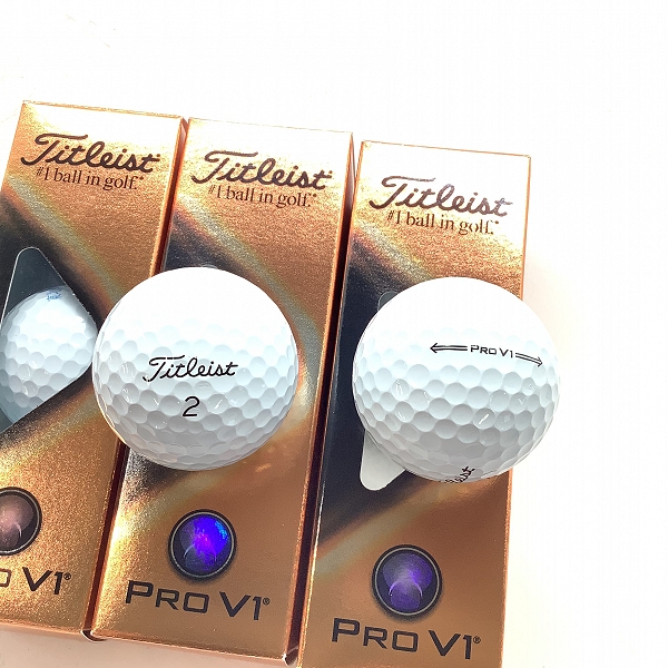 実際に弊社で買取させて頂いた【未使用/オウンネーム】Titleist/タイトリスト PRO V1 ゴルフボール 3スリーブの画像 1枚目