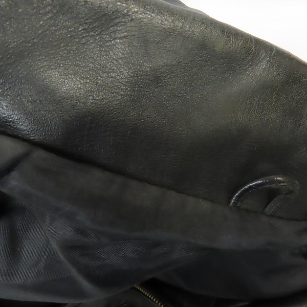 実際に弊社で買取させて頂いたPaul Smith London/ポールスミス 牛革 レザー ジャケット/シングルライダース 487335 26DL/Mの画像 5枚目