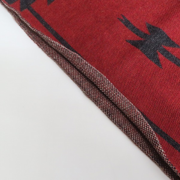 実際に弊社で買取させて頂いたTHE FLAT HEAD/フラットヘッド ネイティブ柄 フリンジ マフラー レッドの画像 5枚目