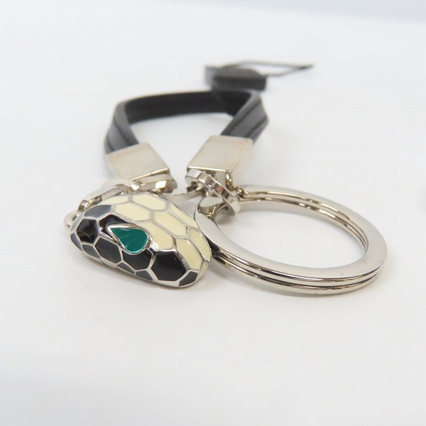 実際に弊社で買取させて頂いたBVLGARI/ブルガリ 蛇  セルペンティ キーホルダーの画像 1枚目
