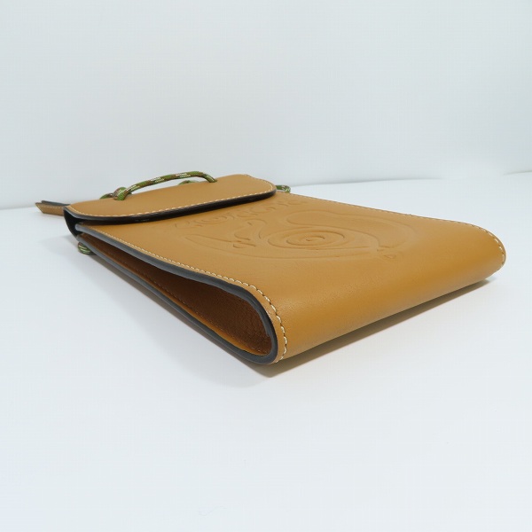 実際に弊社で買取させて頂いたLOEWE/ロエベ ネックポケット アイ ショルダーポーチの画像 2枚目