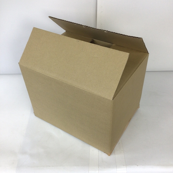 実際に弊社で買取させて頂いた【おまとめ品】UNDER ARMOUR/NIKE/EMPORIO ARMANI 等 キャップ 帽子 ニット帽 他の画像 7枚目