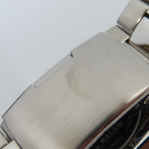 実際に弊社で買取させて頂いたindependent/インディペンデント スクエア文字盤 自動巻き アナログ腕時計の画像 5枚目