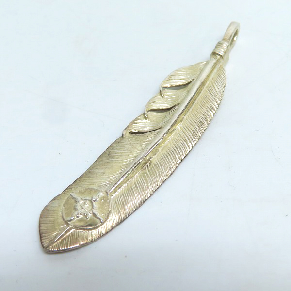 実際に弊社で買取させて頂いた(1)FIRST ARROWS/ファーストアローズ フェザー ペンダント 左向き P-001L