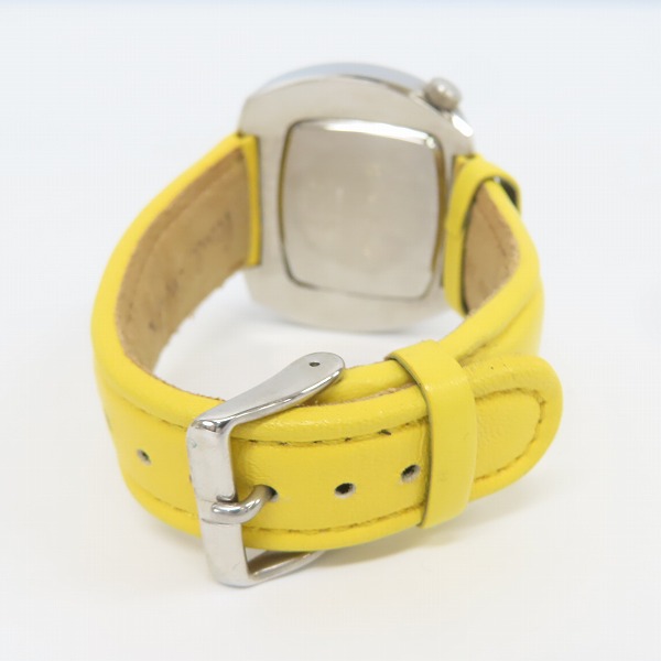 実際に弊社で買取させて頂いたPaul Smith/ポールスミス AUTOMATATIC 自動巻き スクエア文字盤 アナログ腕時計 シルバー/イエロー/6628-664639の画像 2枚目