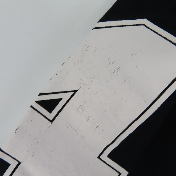 実際に弊社で買取させて頂いたGIVENCHY/ジバンシイ 16SS スターワッペン半袖Tシャツ 16S 7200 651/Mの画像 6枚目