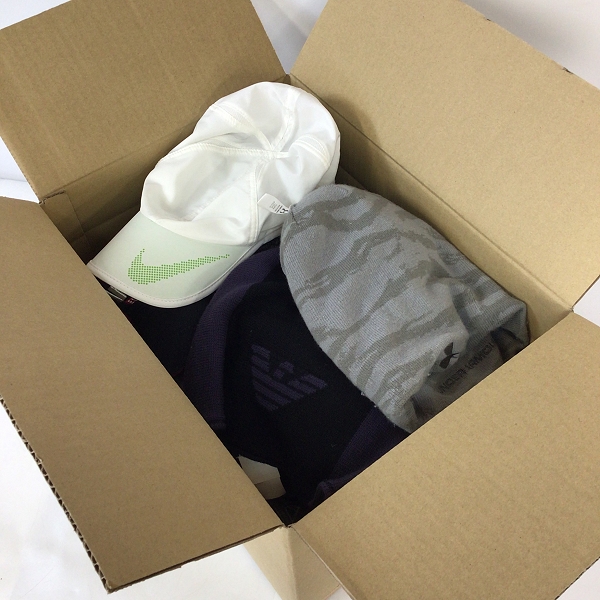 実際に弊社で買取させて頂いた【おまとめ品】UNDER ARMOUR/NIKE/EMPORIO ARMANI 等 キャップ 帽子 ニット帽 他