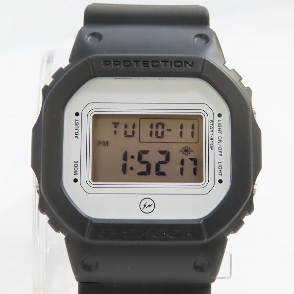 実際に弊社で買取させて頂いた(2)G-SHOCK/Gショック UCS×Fragment DESIGN UCS 10th ANNIVERSARY DW-5600VT