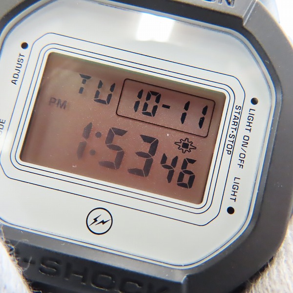 実際に弊社で買取させて頂いた(2)G-SHOCK/Gショック UCS×Fragment DESIGN UCS 10th ANNIVERSARY DW-5600VTの画像 4枚目