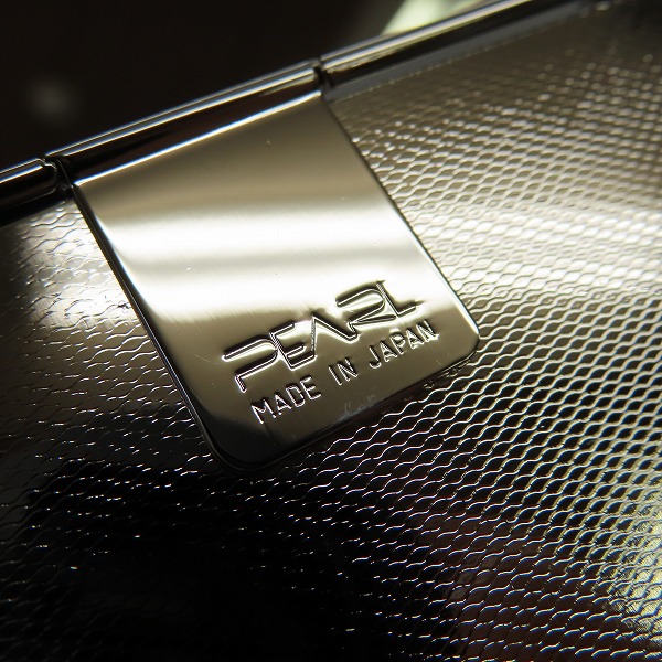 実際に弊社で買取させて頂いたSAINT LAURENT PARIS×TSUBOTA PEARL/サンローランパリ×坪田パール クロコダイルエンボスレザー カードホルダーの画像 4枚目