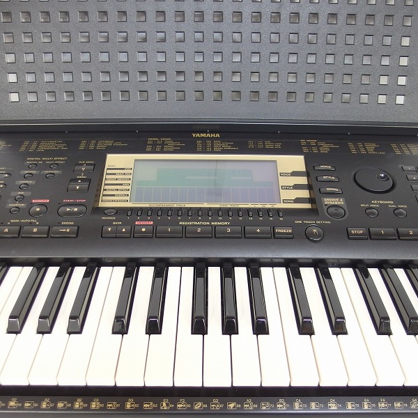 実際に弊社で買取させて頂いた★YAMAHA/ヤマハ PSR-730 電子キーボード シンセサイザー ソフトケース付【簡易動作確認済】の画像 3枚目