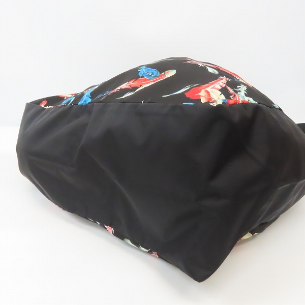 実際に弊社で買取させて頂いたCALEE/キャリー フェザーパターン トートバッグ CL-21SS002FEA SPの画像 2枚目