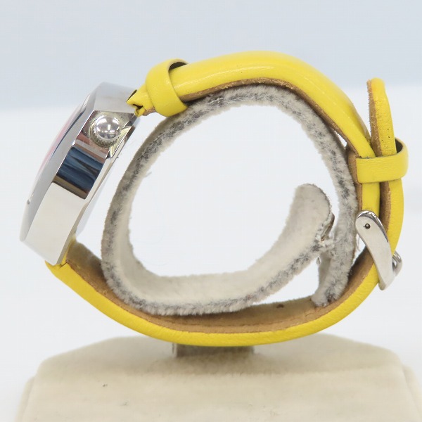 実際に弊社で買取させて頂いたPaul Smith/ポールスミス AUTOMATATIC 自動巻き スクエア文字盤 アナログ腕時計 シルバー/イエロー/6628-664639の画像 1枚目