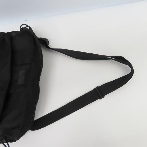 実際に弊社で買取させて頂いたBRIEFING/ブリーフィング DELTA SLASHER M デルタ ショルダーバッグ BRA211L11の画像 5枚目