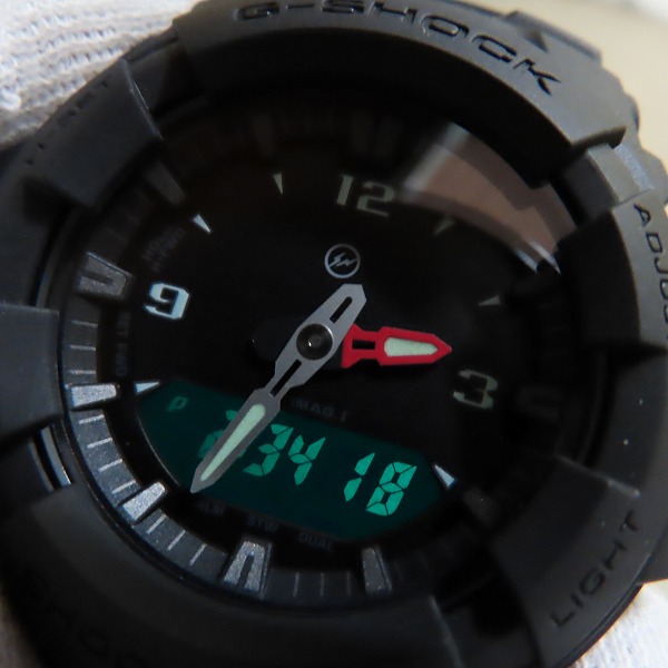 実際に弊社で買取させて頂いたG-SHOCK×the pool aoyama×Fragment Design/G-ショック×ザ プール青山×フラグメントデザイン 腕時計 ブラック G-100-1BJFの画像 4枚目