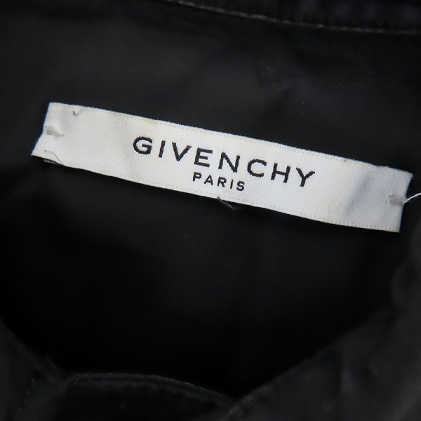 実際に弊社で買取させて頂いたGIVENCHY/ジバンシィ 17SS ボタンジャケット ブルゾン 17S0605021/48の画像 2枚目