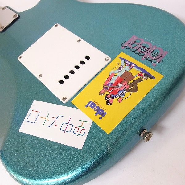 実際に弊社で買取させて頂いた★Bacchus/バッカス Universe Series ストラトキャスターType レフティ/左利き用 ギグケース付 の画像 7枚目