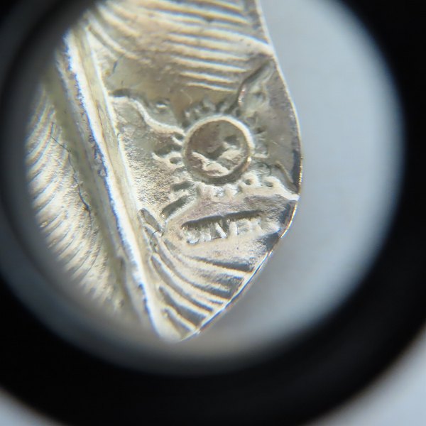 実際に弊社で買取させて頂いた(2)FIRST ARROWS/ファーストアローズ フェザー ペンダント 左向き P-001Lの画像 6枚目