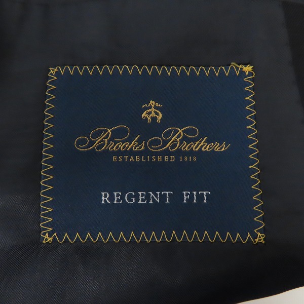 実際に弊社で買取させて頂いたBROOKS BROTHERS/ブルックスブラザーズ ウール ファインサージ ダブル６釦ブレザー Regent/金ボタン 100198600/44REGの画像 3枚目