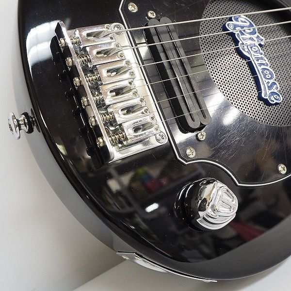 実際に弊社で買取させて頂いた★PIGNOSE/ピグノーズ PGG-200 Travel Guitar アンプ内蔵 ミニ エレキギター ソフトケース付の画像 6枚目
