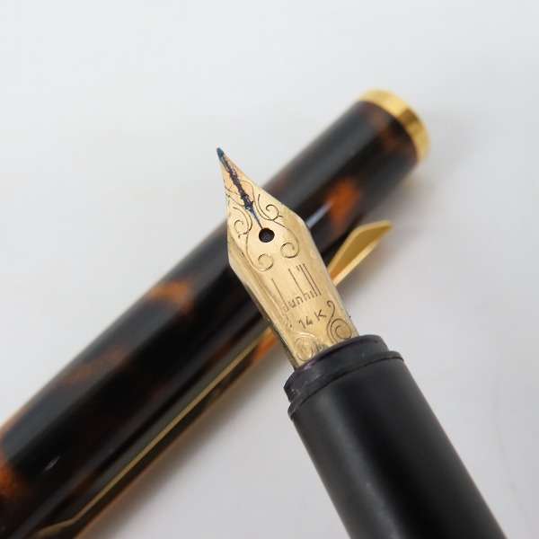 実際に弊社で買取させて頂いたDUNHILL/ダンヒル 万年筆 ペン先14K/EF