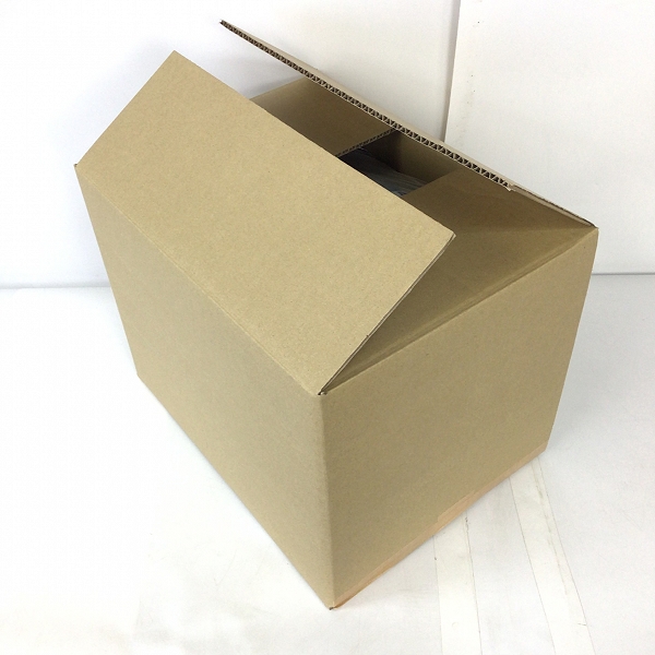 実際に弊社で買取させて頂いた【おまとめ品/未使用品含む】PUMA/プーマ NIKE/ナイキ HUGO BOSS/ヒューゴ・ボス 等 トレーニングウェア Tシャツ パンツ 他の画像 8枚目