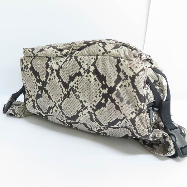 実際に弊社で買取させて頂いたHEAD PORTER/ヘッドポーター パイソン柄 ニューウエストバッグの画像 2枚目