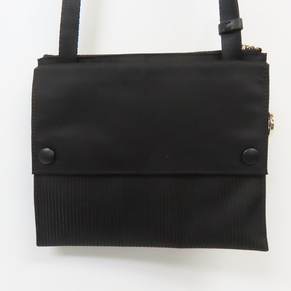 実際に弊社で買取させて頂いたPaul Smith/ポールスミス トラベルストライプポケット 財布サコッシュの画像 1枚目