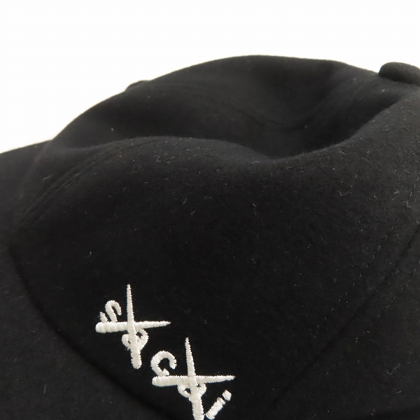 実際に弊社で買取させて頂いた【未使用】sacai×KAWS/サカイ×カウズ Melton cap メルトンキャップ 21-0289S/1の画像 8枚目