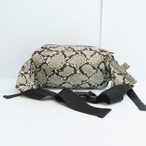 実際に弊社で買取させて頂いたHEAD PORTER/ヘッドポーター パイソン柄 ニューウエストバッグの画像 1枚目
