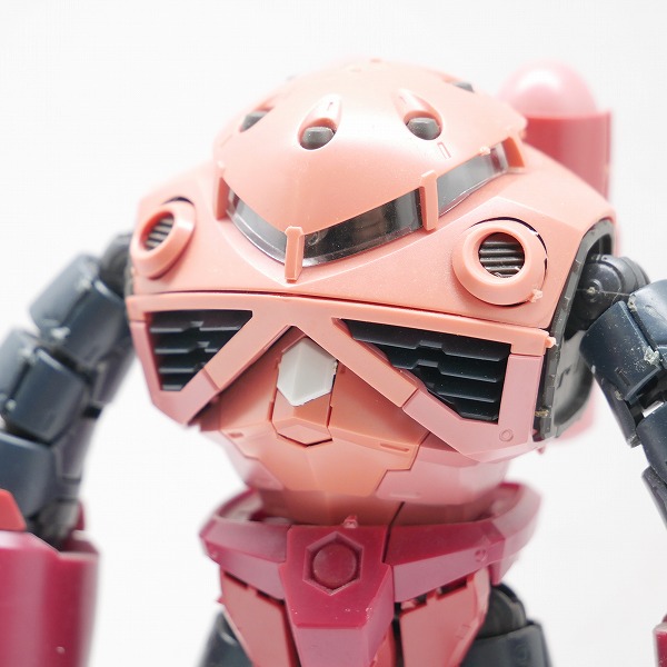 実際に弊社で買取させて頂いた【完成品/ジャンク扱い】BANDAI/バンダイ RG 1/144 シャア専用ズゴック/ガンダム/ガンプラの画像 1枚目