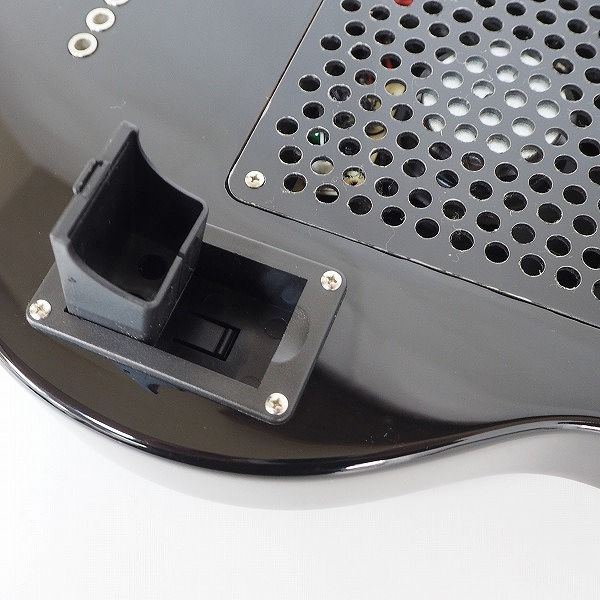 実際に弊社で買取させて頂いた★PIGNOSE/ピグノーズ PGG-200 Travel Guitar アンプ内蔵 ミニ エレキギター ソフトケース付の画像 7枚目