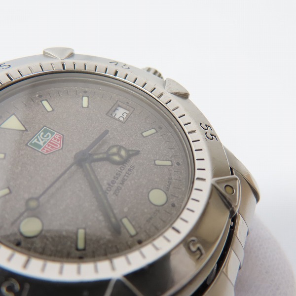 実際に弊社で買取させて頂いた【難有り】TAG HEUER/タグホイヤー professional200/プロフェッショナル200/959-706G-2 腕時計の画像 6枚目