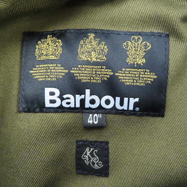 実際に弊社で買取させて頂いたBarbour×KAPTAIN SUNSHINE/バブアー × キャプテンサンシャイン Stand Collar Traveller オイルドコート 2002351/40の画像 2枚目