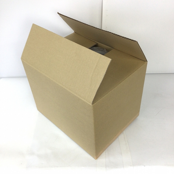 実際に弊社で買取させて頂いた【おまとめ品】Adidas/アディダス DENHAM/デンハム EDIFICE/エディフィス 等 メンズ レディース シャツ パンツ 他の画像 7枚目