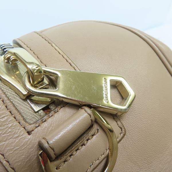 実際に弊社で買取させて頂いたGIVENCHY/ジバンシィ 2WAY ミニボストン/ショルダーバッグの画像 6枚目