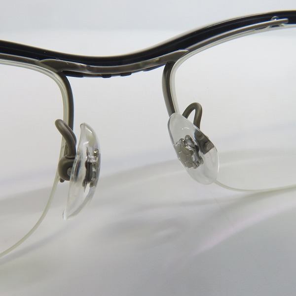 実際に弊社で買取させて頂いた999.9/フォーナインズ チタンフレーム 度入り眼鏡 ブラック M-31 の画像 4枚目