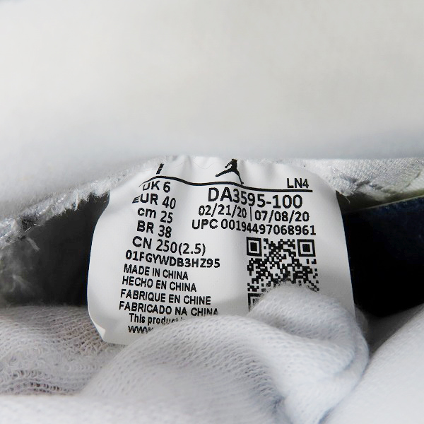 実際に弊社で買取させて頂いたFRAGMENT DESIGN×NIKE/フラグメントデザイン×ナイキ AIR JORDAN 3 エアジョーダン3 DA3595-100/25の画像 5枚目