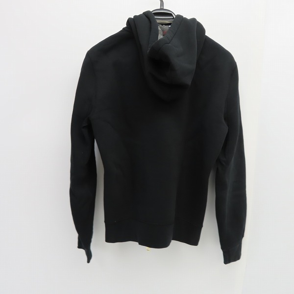 実際に弊社で買取させて頂いたBURBERRY/バーバリー ジップアップパーカー 胸刺繍 Sの画像 1枚目