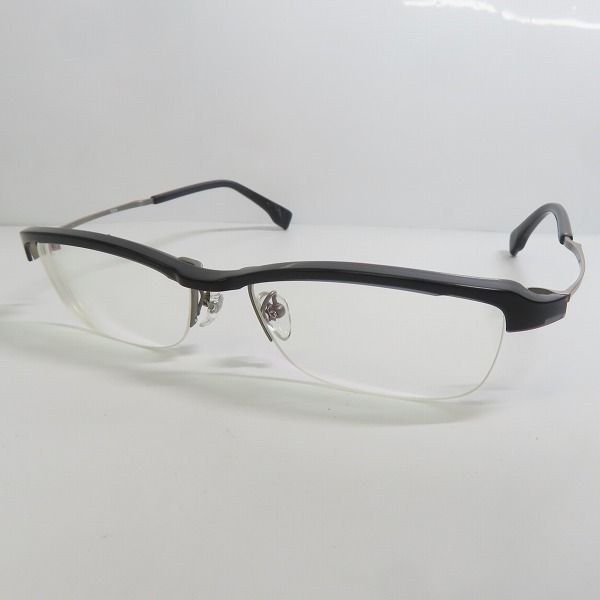 実際に弊社で買取させて頂いた999.9/フォーナインズ チタンフレーム 度入り眼鏡 ブラック M-31 