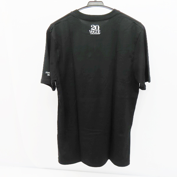 実際に弊社で買取させて頂いたFRAGMENT DESIGN×VOGUE×THE CONVENI 20周年記念Tシャツ ブラック PPM-20010-C/Mの画像 1枚目